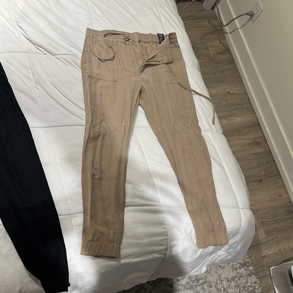 Cargo pants - Picture 2 of 3